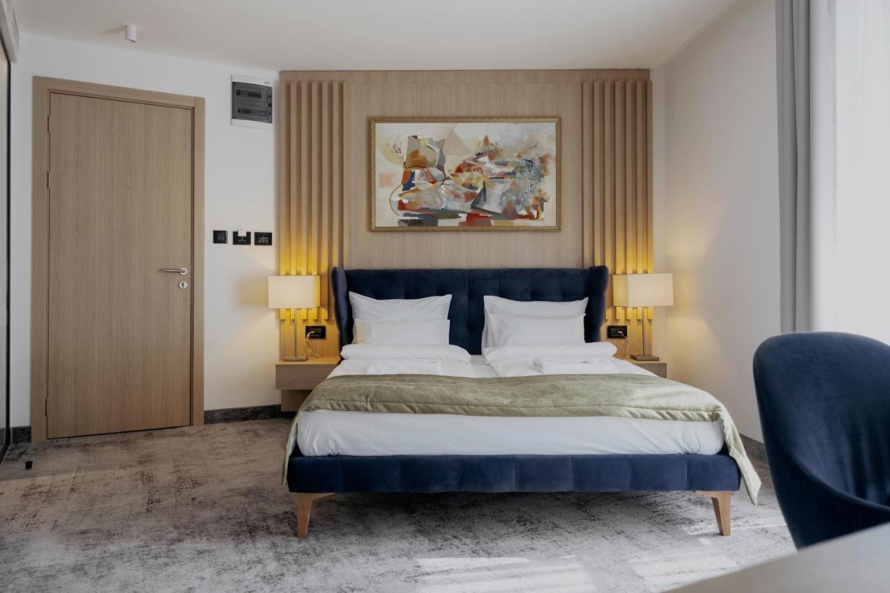 Boutique Macchiato Rooms Нови-Сад Экстерьер фото