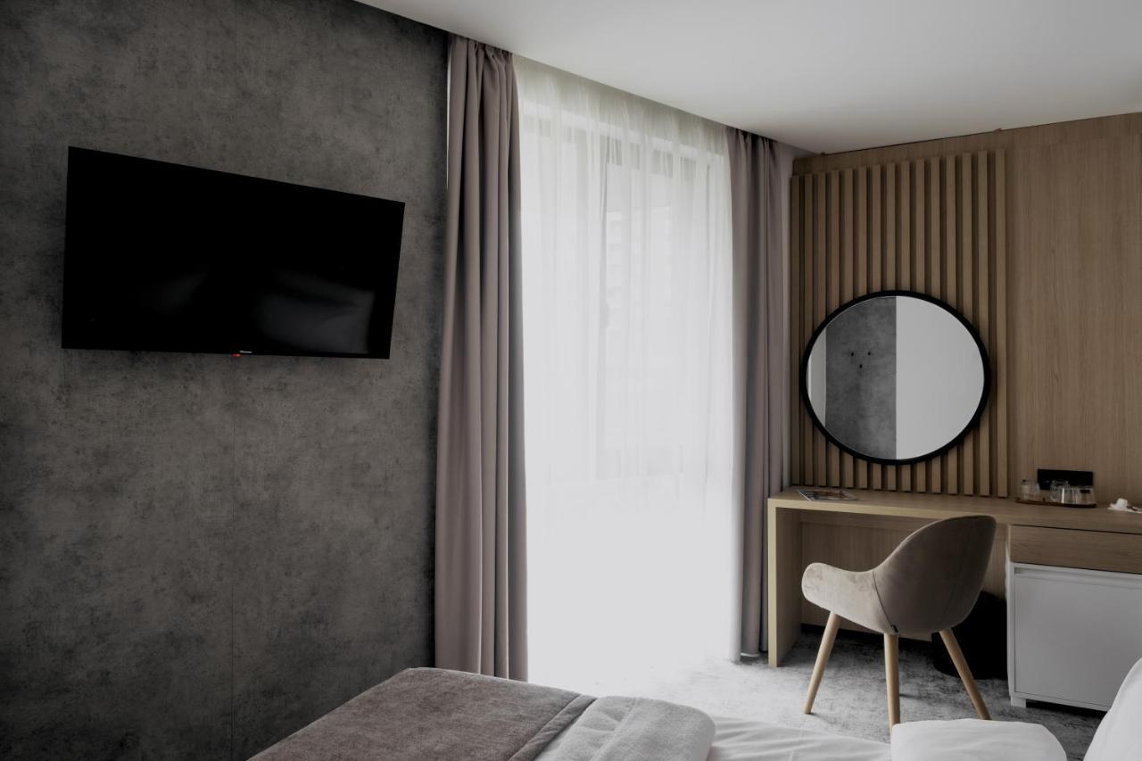 Boutique Macchiato Rooms Нови-Сад Экстерьер фото