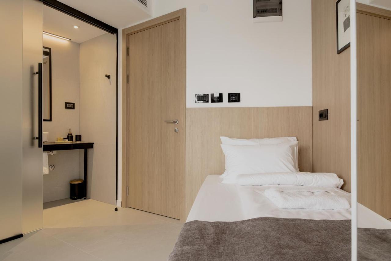 Boutique Macchiato Rooms Нови-Сад Экстерьер фото